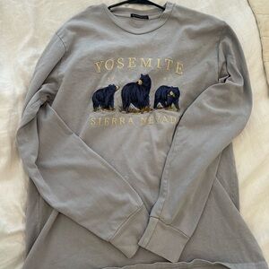 Brandy Melville Yosemite Long Sleeve 100% Cotton